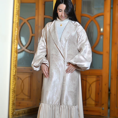 Dual-Tone Jacquard Poly-Car Abaya with Wide Collar